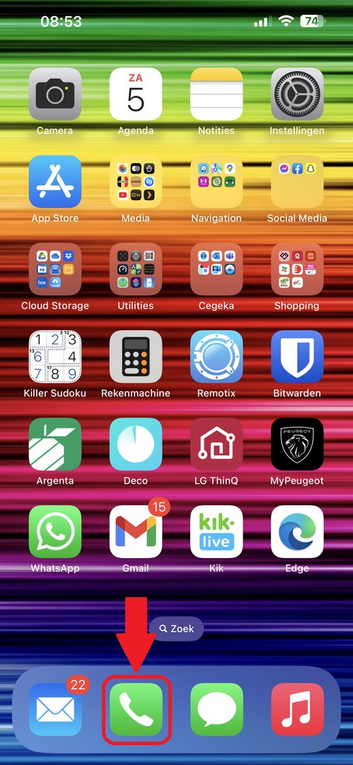 iPhone Home Screen
